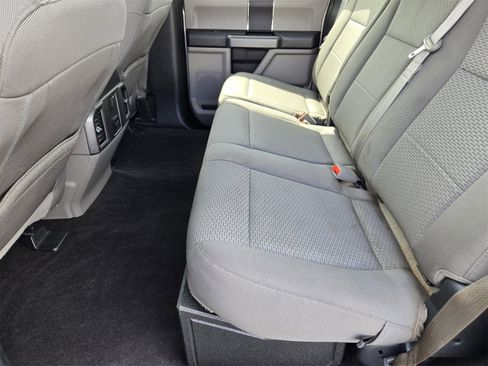 Used 2020 Ford F150 XLT image 28