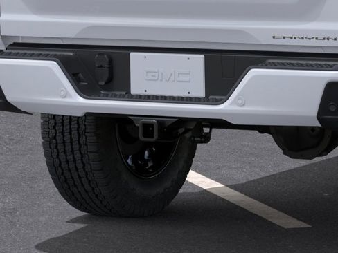 New 2026 GMC Canyon Denali AWD/4WD image 14