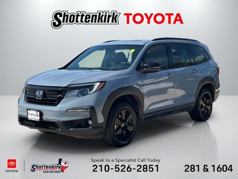 Used 2022 Honda Pilot TrailSport image 1