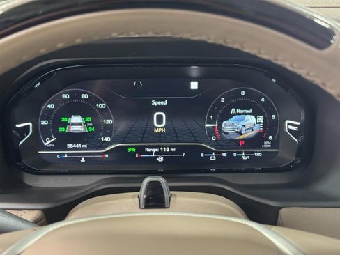 Used 2023 GMC Yukon Denali w/ Denali Reserve Package image 35