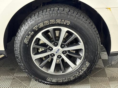 Used 2020 Ford Expedition Max XLT w/ Equipment Group 202A AWD/4WD image 11