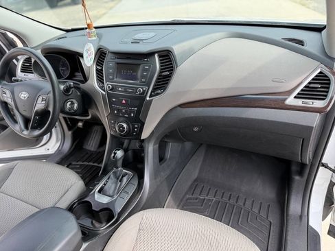 Used 2018 Hyundai Santa Fe Sport image 27