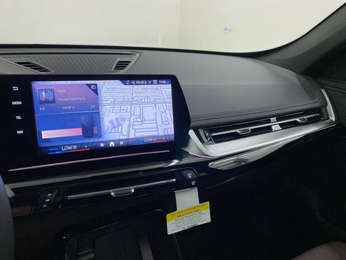 Used 2025 BMW X1 xDrive28i w/ Technology Package image 24