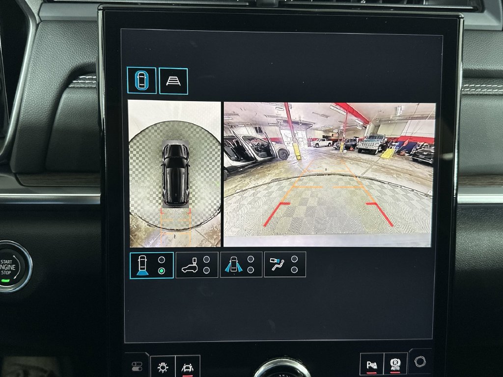 New 2027 GMC Terrain Denali w/ LPO, Floor Liner Package AWD/4WD image 17