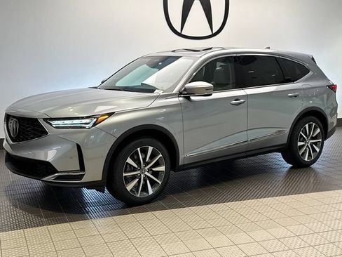 Used 2026 Acura MDX SH-AWD w/ Technology Package image 3
