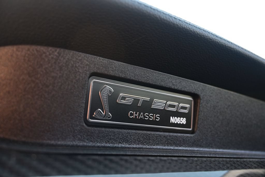 Used 2022 Ford Mustang Shelby GT500 w/ Technology Package RWD image 27