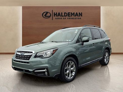 Used 2017 Subaru Forester 2.5i Touring image 3