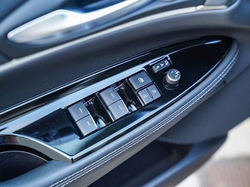 Used 2023 Toyota Mirai XLE w/ Advanced Technology Package image 19