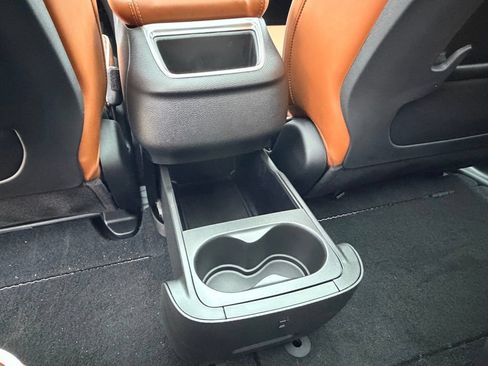 New 2026 Chrysler Pacifica Pinnacle FWD image 29