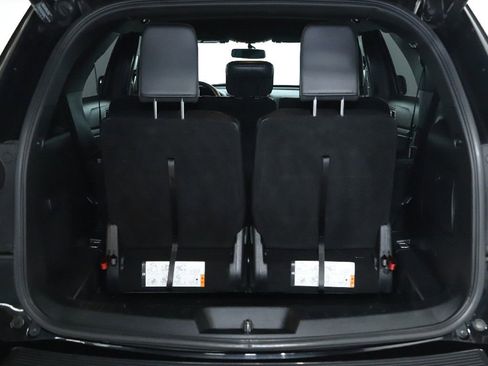 Used 2019 Ford Explorer XLT w/ Equipment Group 202A image 33