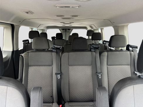 Used 2023 Ford Transit 350 XLT image 23