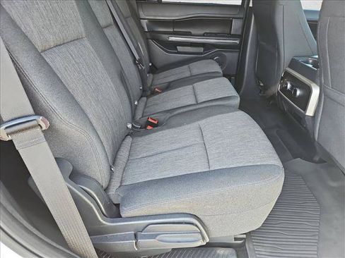 Used 2023 Ford Expedition XLT RWD image 20