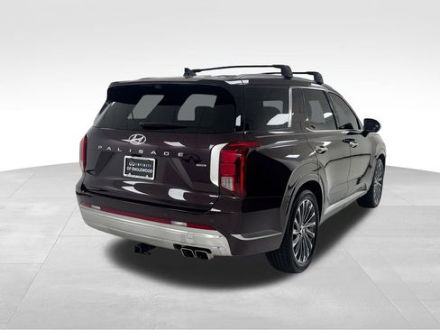 Used 2023 Hyundai Palisade Calligraphy image 7
