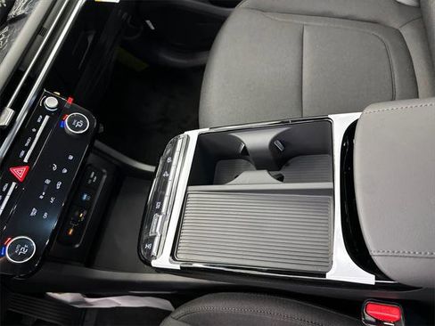 New 2026 Hyundai Tucson Blue SE w/ Tow & Go Package image 29