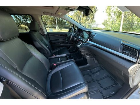 Used 2023 Honda Odyssey Touring image 20