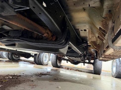 Used 2000 Ford F350 Lariat AWD/4WD image 46