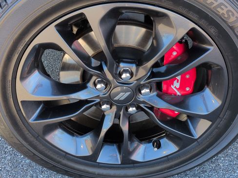 Used 2021 Dodge Durango R/T w/ Blacktop Package image 13