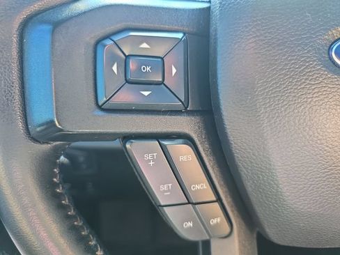 Used 2018 Ford F150 XLT w/ Equipment Group 302A Luxury AWD/4WD image 29