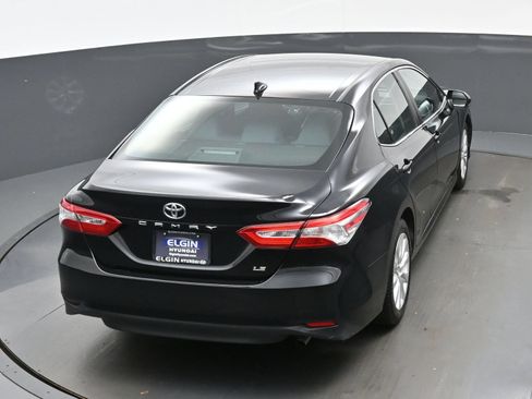 Used 2020 Toyota Camry LE FWD image 36