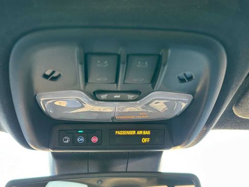 New 2026 GMC Canyon Elevation w/ Convenience Package image 31