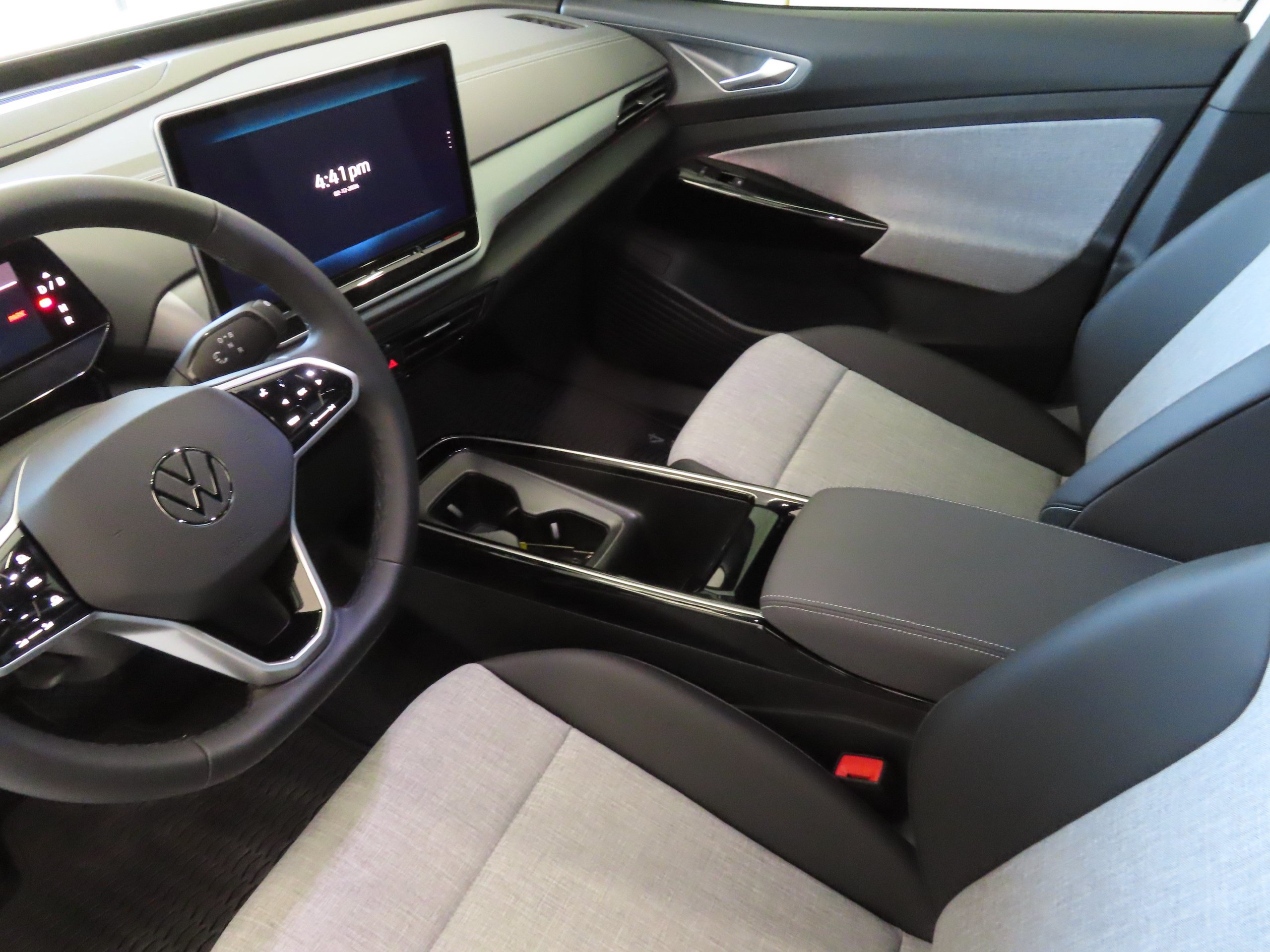 New 2026 Volkswagen ID.4 Pro RWD image 20
