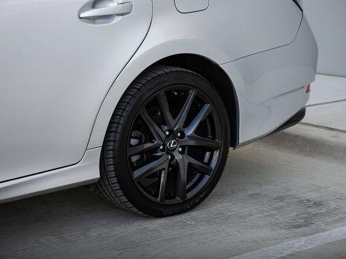 Used 2017 Lexus GS 350 F Sport RWD image 6