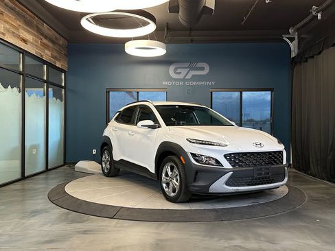 Used 2023 Hyundai Kona SEL w/ Cargo Package image 1