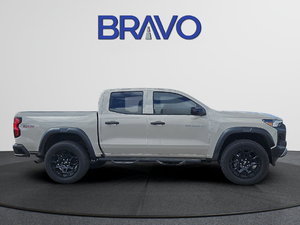 Used 2026 Chevrolet Colorado Trail Boss AWD/4WD image 5