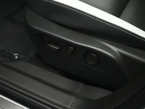 Used 2025 Buick Envision Sport Touring AWD/4WD image 50