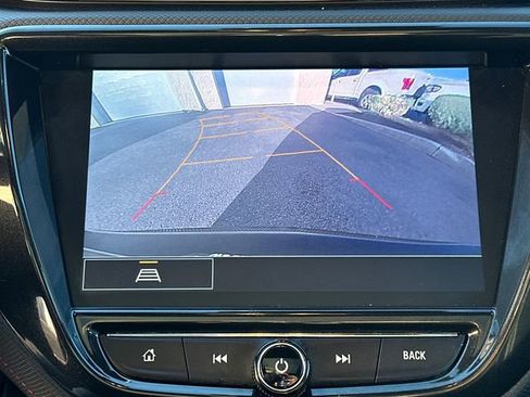 Used 2023 Chevrolet TrailBlazer RS w/ Sun and Liftgate Package image 32