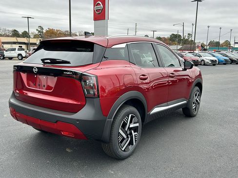 New 2026 Nissan Kicks SV w/ Charging Package image 6