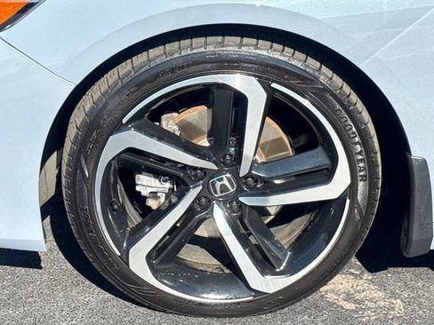 Used 2022 Honda Accord Sport image 26