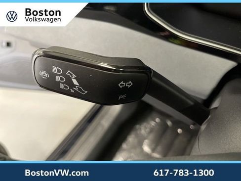 New 2026 Volkswagen Jetta SE FWD image 19