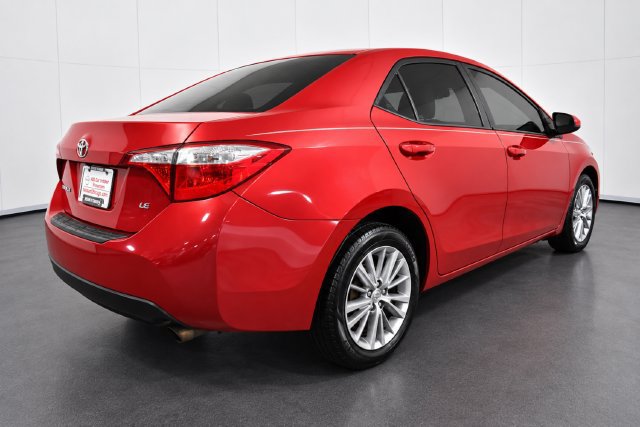 Used 2014 Toyota Corolla LE FWD image 4