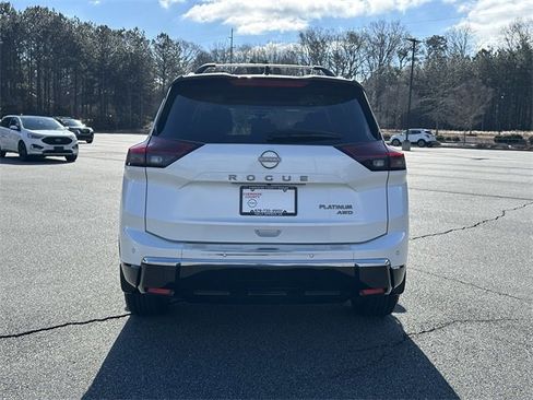 Certified 2024 Nissan Rogue Platinum w/ Platinum Premium Package image 7