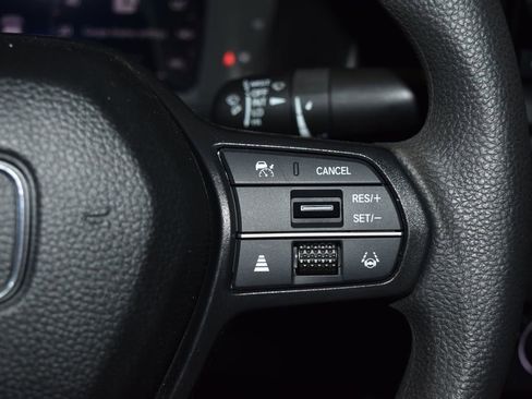 Used 2024 Honda Accord EX image 9