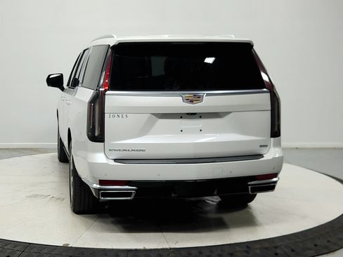 Used 2021 Cadillac Escalade Premium Luxury Platinum AWD/4WD image 7