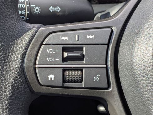 New 2026 Honda HR-V LX image 17