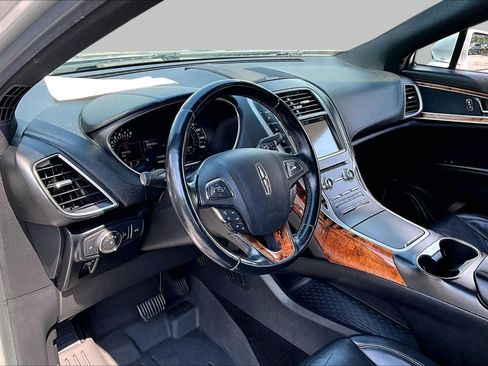 Used 2016 Lincoln MKX Select w/ Select Plus Package AWD/4WD image 18