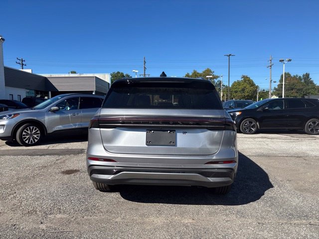 New 2026 Lincoln Nautilus Reserve w/ Jet Appearance Package AWD/4WD image 9