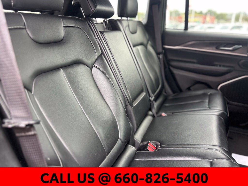 Used 2024 Jeep Grand Cherokee Limited 4xe AWD/4WD image 9