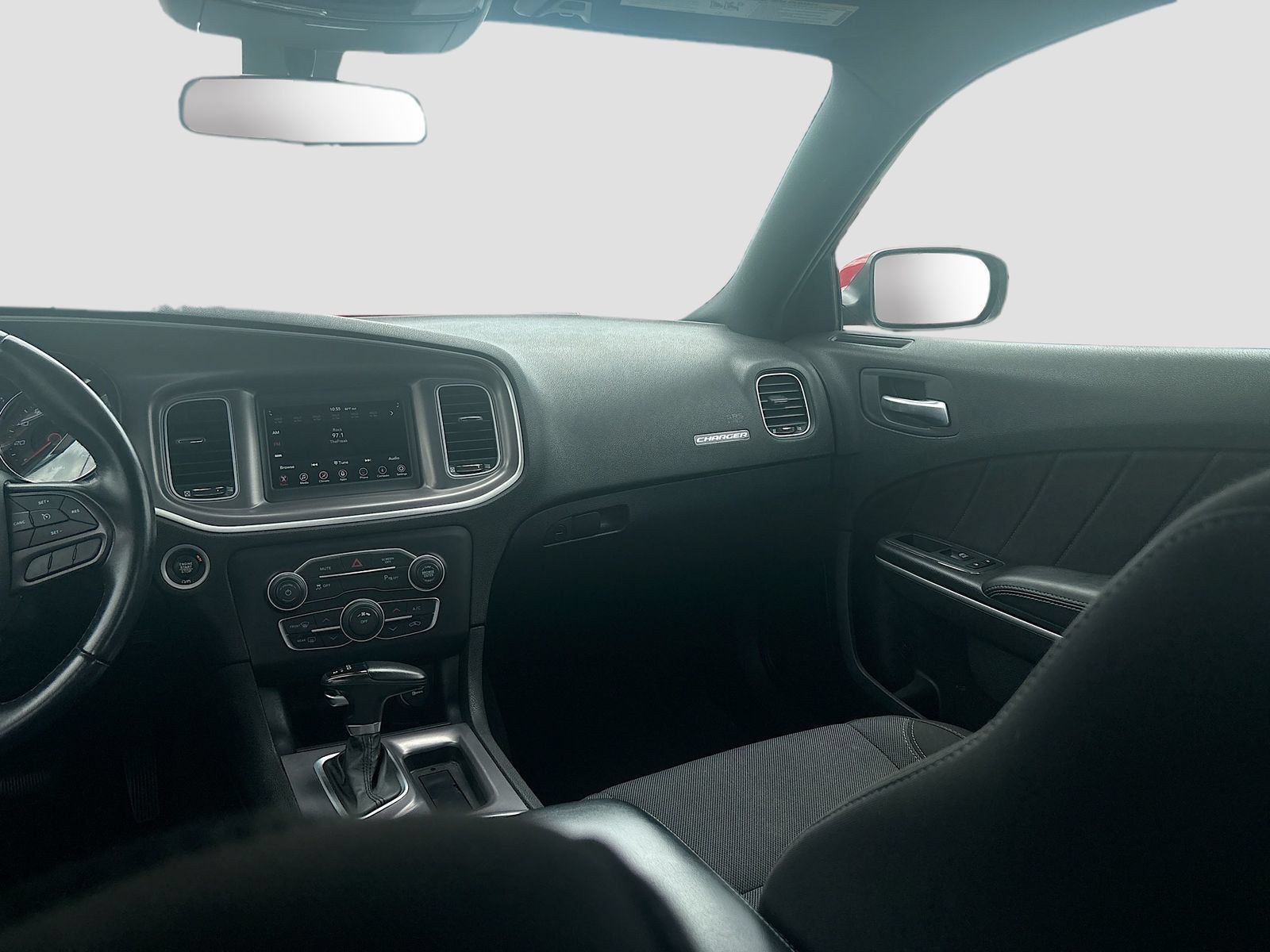 Used 2022 Dodge Charger SXT RWD image 22