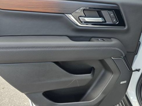 New 2026 GMC Yukon Denali w/ Advanced Technology Package RWD image 12