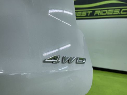 Used 2022 Ford Explorer XLT w/ Class IV Trailer Tow Package image 14