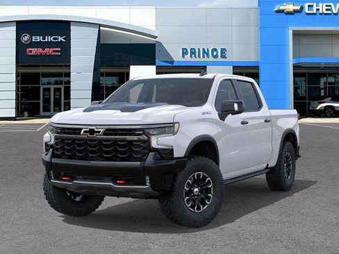 New 2026 Chevrolet Silverado 1500 ZR2 image 6