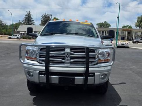 Used 2006 Dodge Ram 3500 Truck Laramie w/ Protection Group AWD/4WD image 2