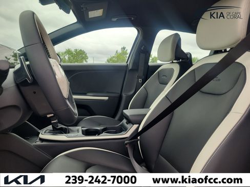New 2026 Kia K4 GT-Line Turbo FWD image 25