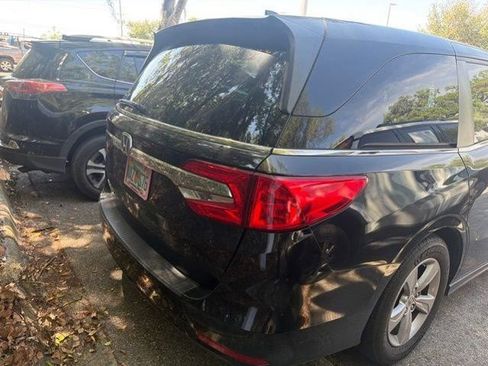 Used 2019 Honda Odyssey EX image 8