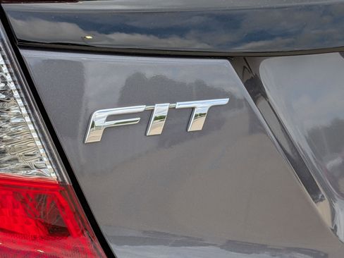Used 2019 Honda Fit Sport image 23