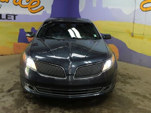 Used 2013 Lincoln MKS AWD image 3